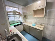 (浉河区)胜利南路盆景园对面。邮政局家属院2室2厅1卫48万80m²精装修出售