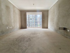 捡漏！新都华城140m²三房，电梯中层，单价仅6600